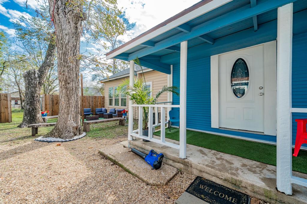 A M Moore - Residential