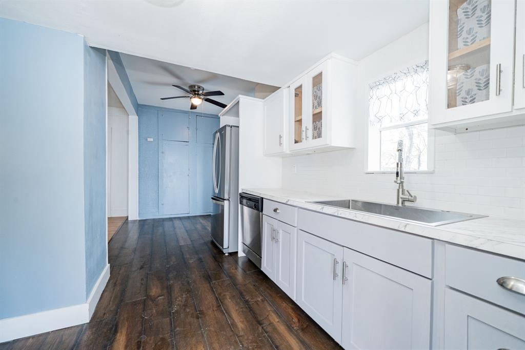 A M Moore - Residential