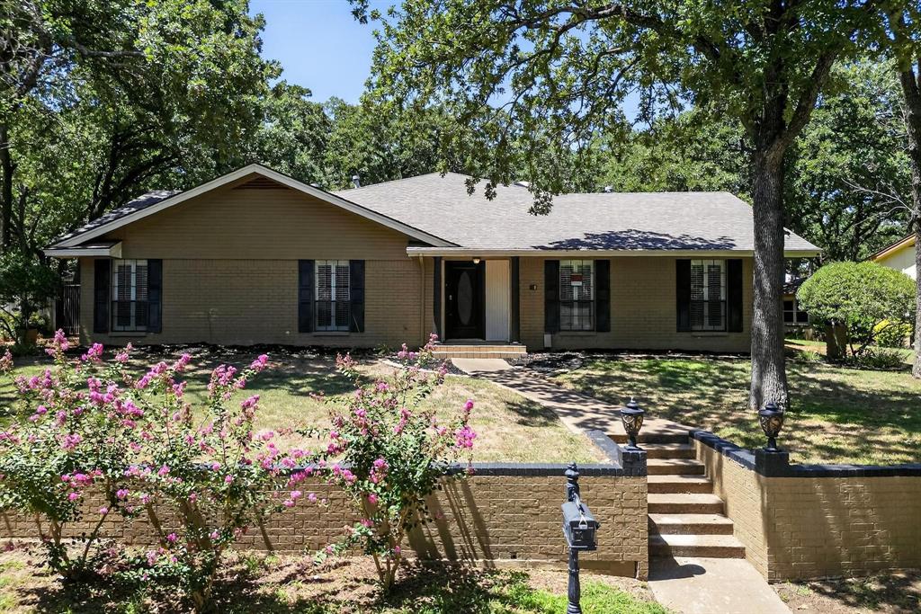 201 Trailwood Drive