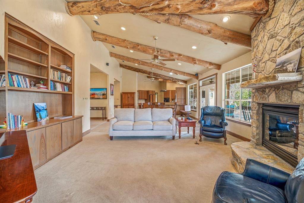 Fossil Chase - Residential