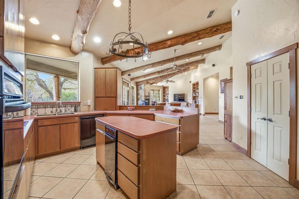 Fossil Chase - Residential