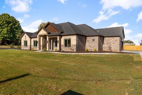 A home in Granbury