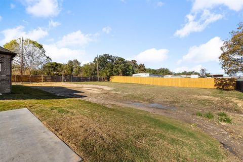 A home in Granbury