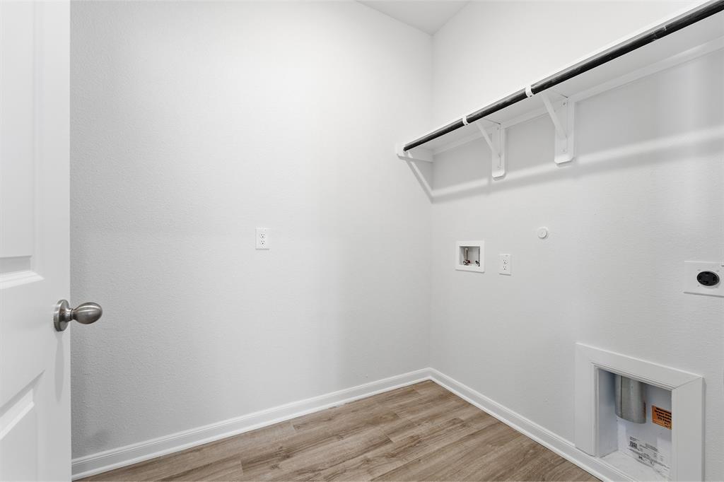 La Terra - Residential