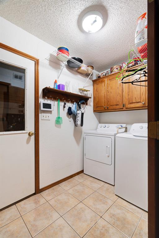 Twin Lakes - Residential