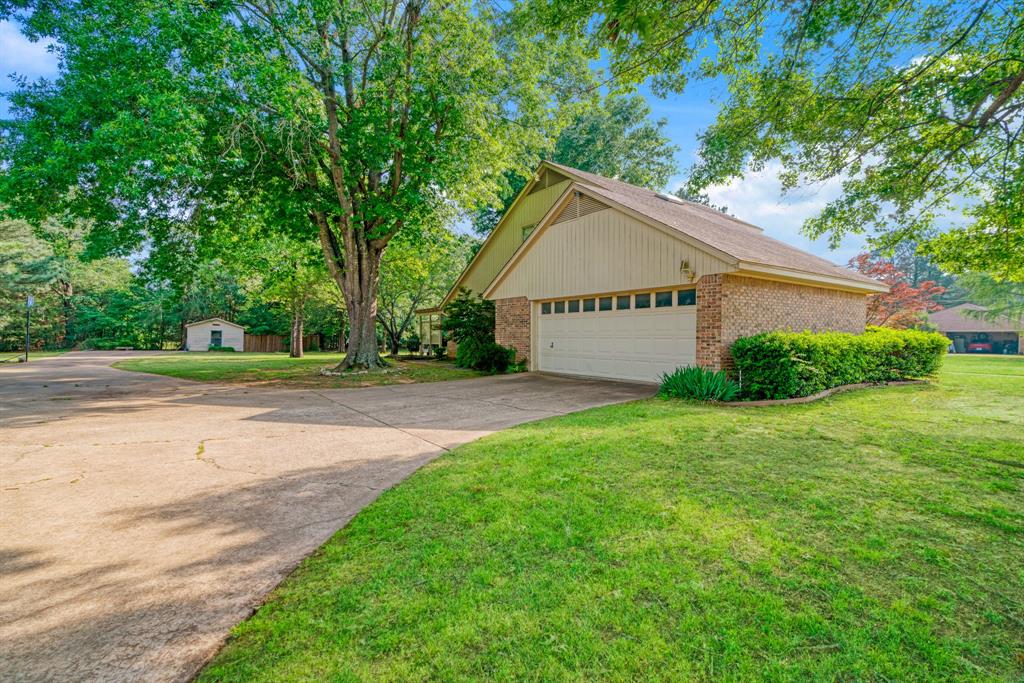 Twin Lakes - Residential
