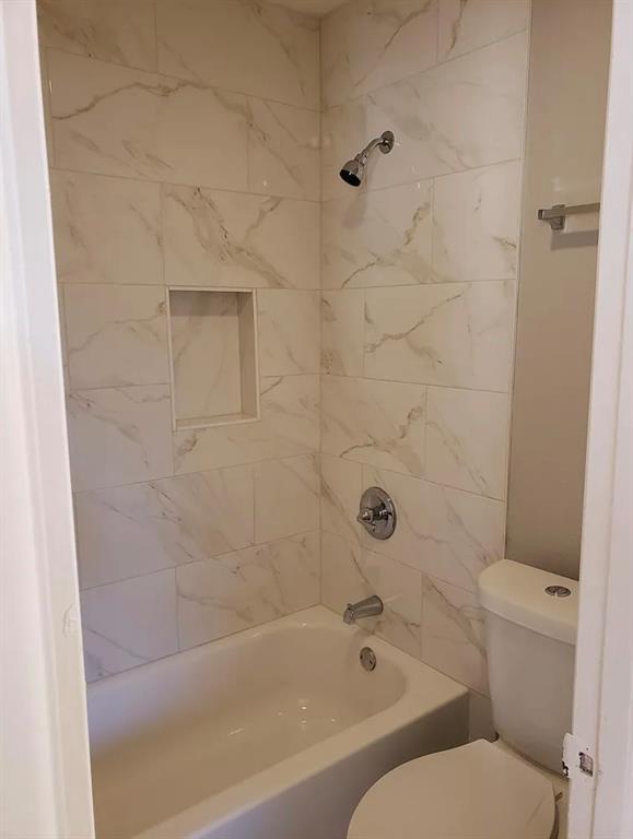 Preston Manor Ph II - Residential Lease