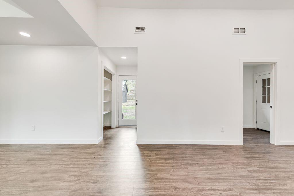 Holly Lake Ranch - Residential