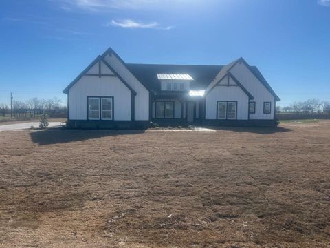 12105 Crystal Drive, Krum, TX 76249 - #: 20783999