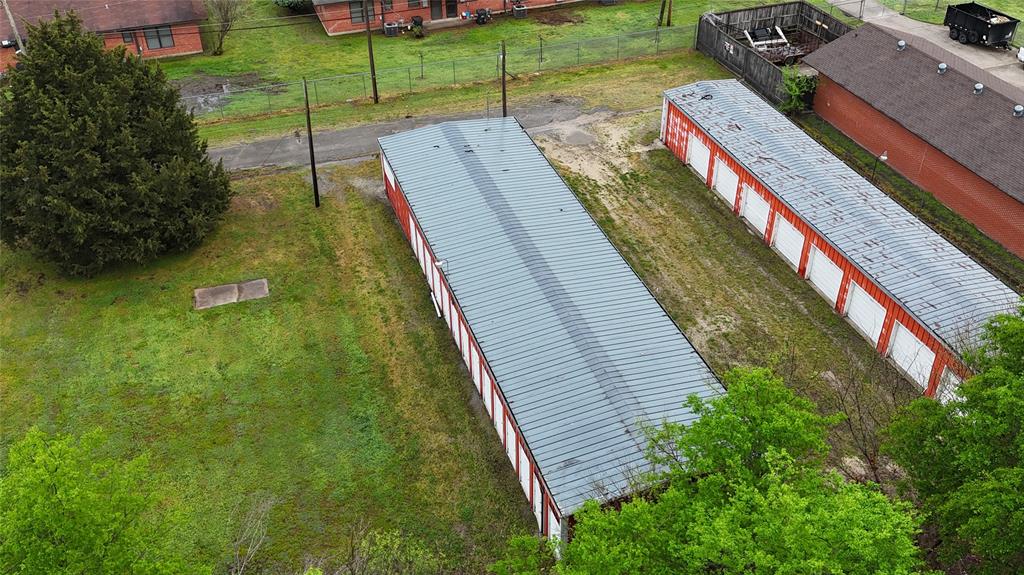 Corsicana - Commercial Sale