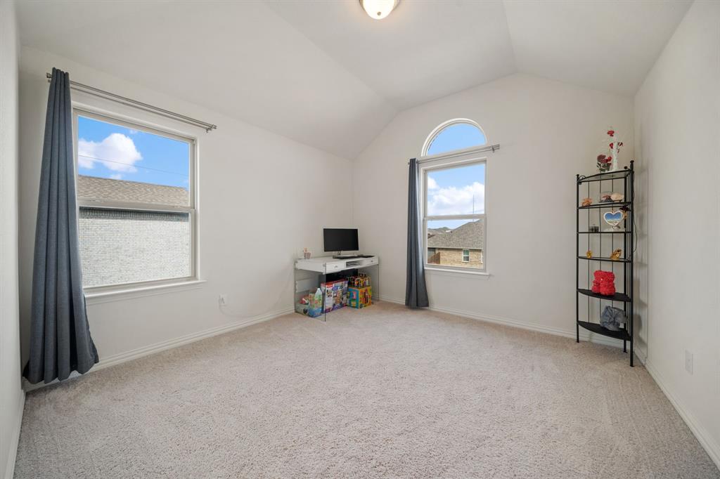 THE VILLAGES AT CHARLESTON - Residential