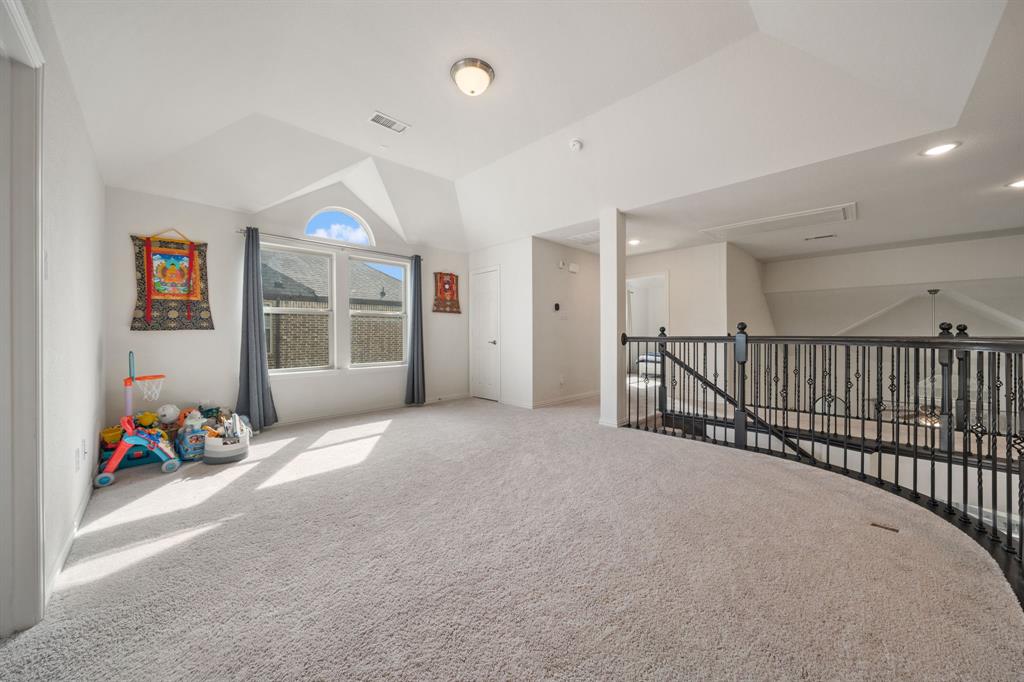 THE VILLAGES AT CHARLESTON - Residential