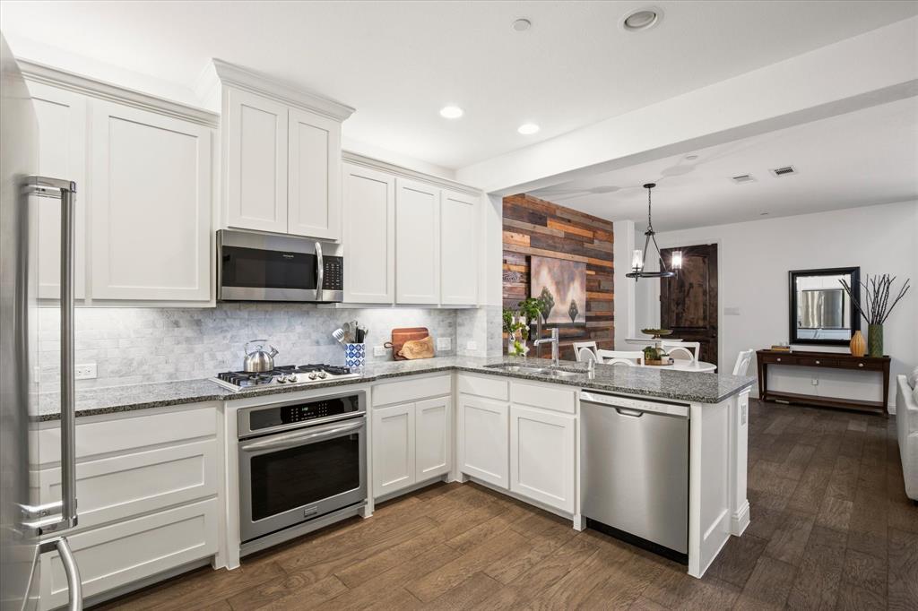 Greens At Stacy Crossing The - Residential