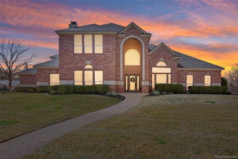 319 Winding Creek Lane Waco TX 76657