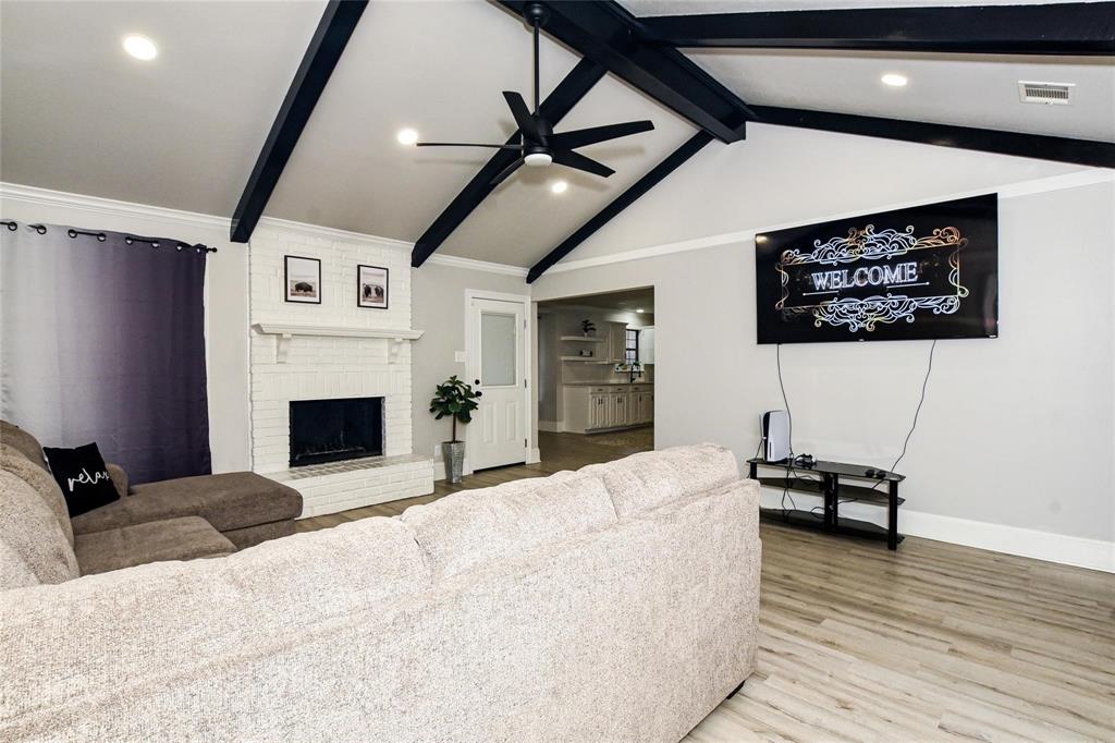 Bossier City, Louisiana 71111, United States, 3 Bedrooms Bedrooms, ,2 BathroomsBathrooms,Residential,Contingent,109763