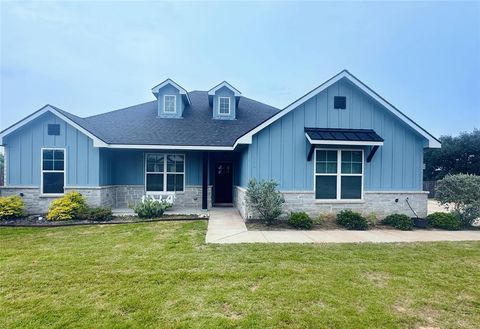 1535 Bent Creek Drive Cleburne TX 76033