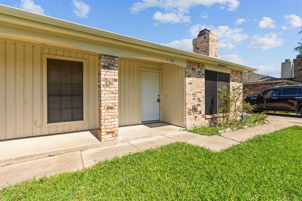 5708 Westchase Drive