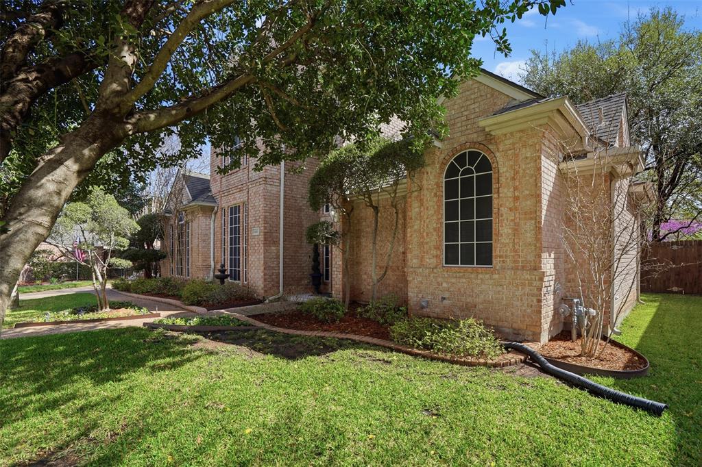 6001 Wallace Meadows Court