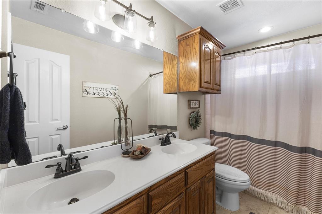 Oakhollow Ph 1 & 2 - Residential