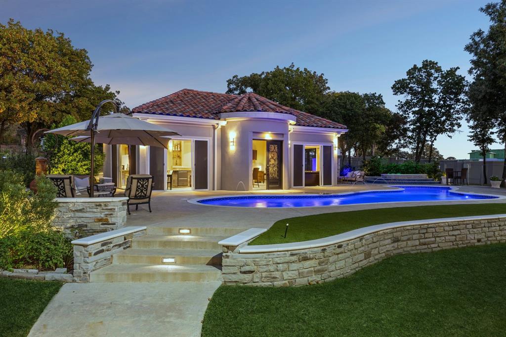 5100 Lighthouse Drive