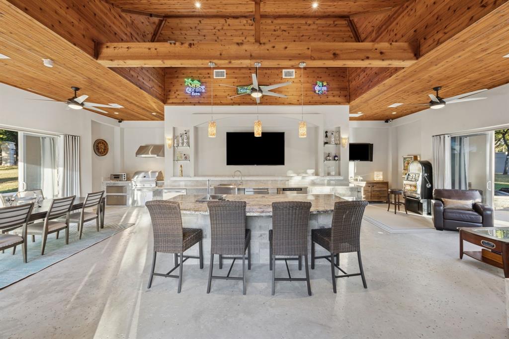 5100 Lighthouse Drive