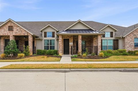 Photo of 7236 Calistoga Lane, Grand Prairie, TX 75054 (MLS # 21203968)