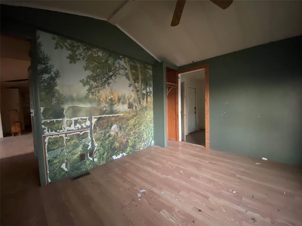 T J Shaw Surv Abs #759 - Residential