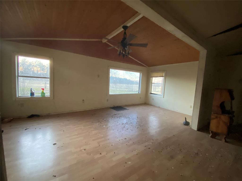 T J Shaw Surv Abs #759 - Residential