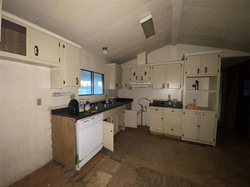 T J Shaw Surv Abs #759 - Residential