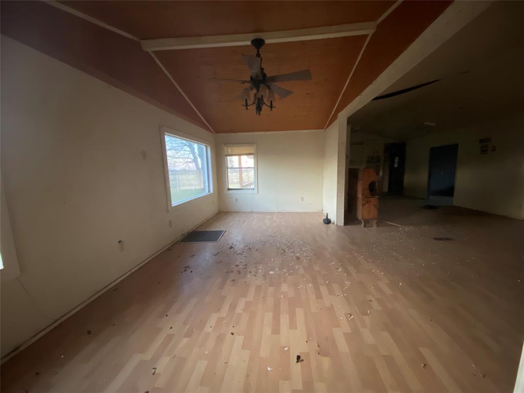 T J Shaw Surv Abs #759 - Residential