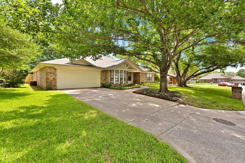 7254 Hialeah Circle W