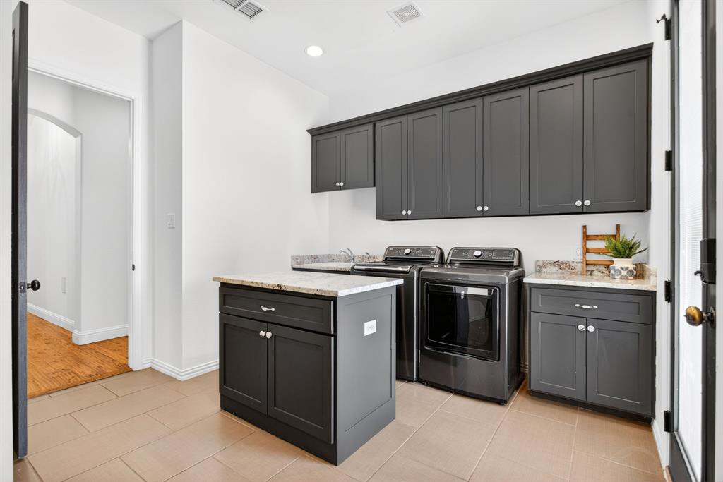 La Madera - Residential