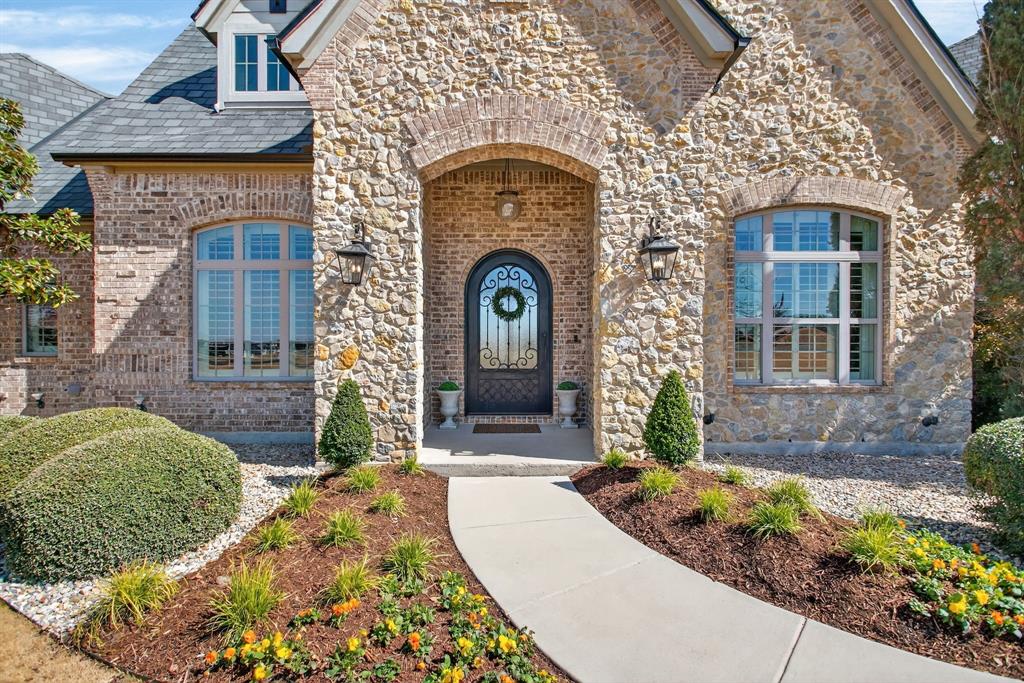 301 Rustic View Lane