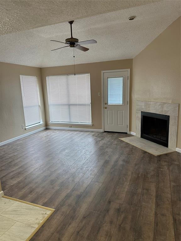 2112 Prairie Creek Trail