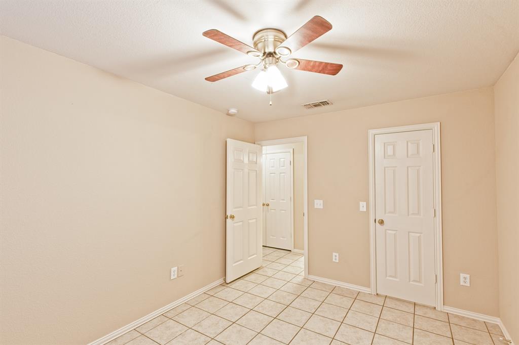 Howe, Texas 75459, United States, 3 Bedrooms Bedrooms, ,2 BathroomsBathrooms,Residential,Active,251322