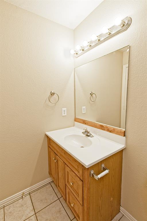 Howe, Texas 75459, United States, 3 Bedrooms Bedrooms, ,2 BathroomsBathrooms,Residential,Active,251322