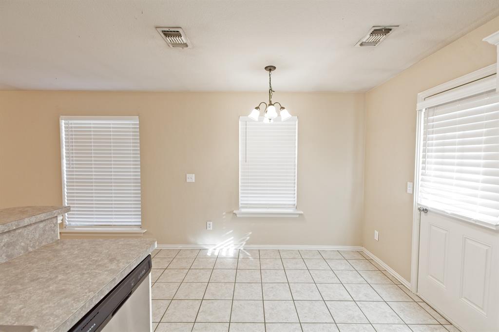 Howe, Texas 75459, United States, 3 Bedrooms Bedrooms, ,2 BathroomsBathrooms,Residential,Active,251322