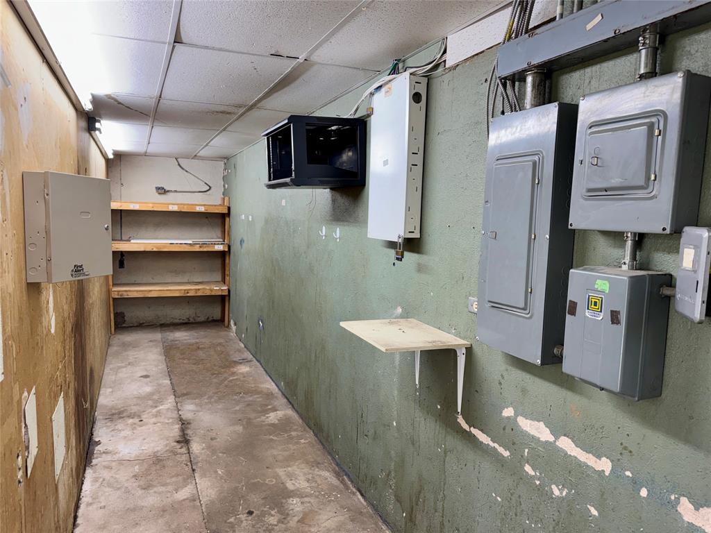 Crescent Heights - Commercial Sale