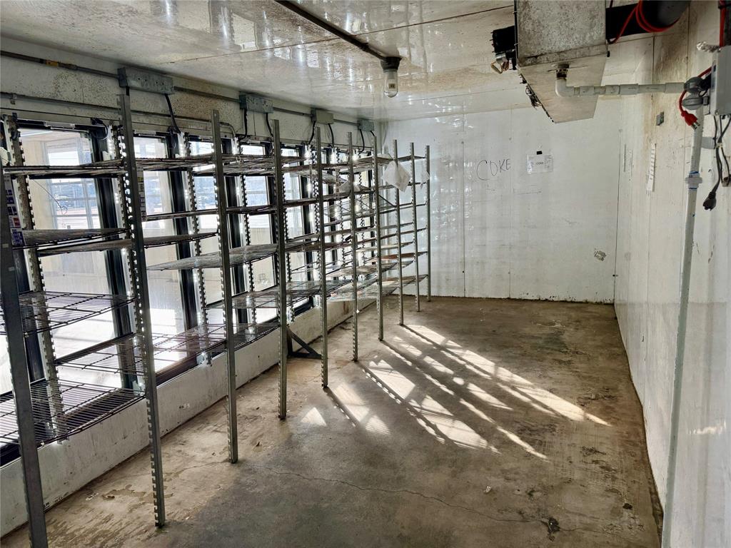 Crescent Heights - Commercial Sale