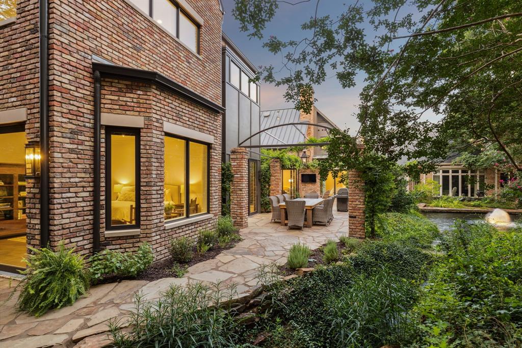 CARUTH HOMEPLACE 7TH SEC REV - Residential