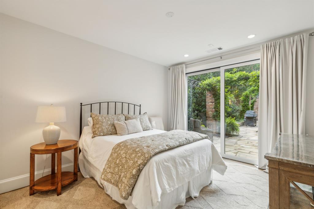 CARUTH HOMEPLACE 7TH SEC REV - Residential