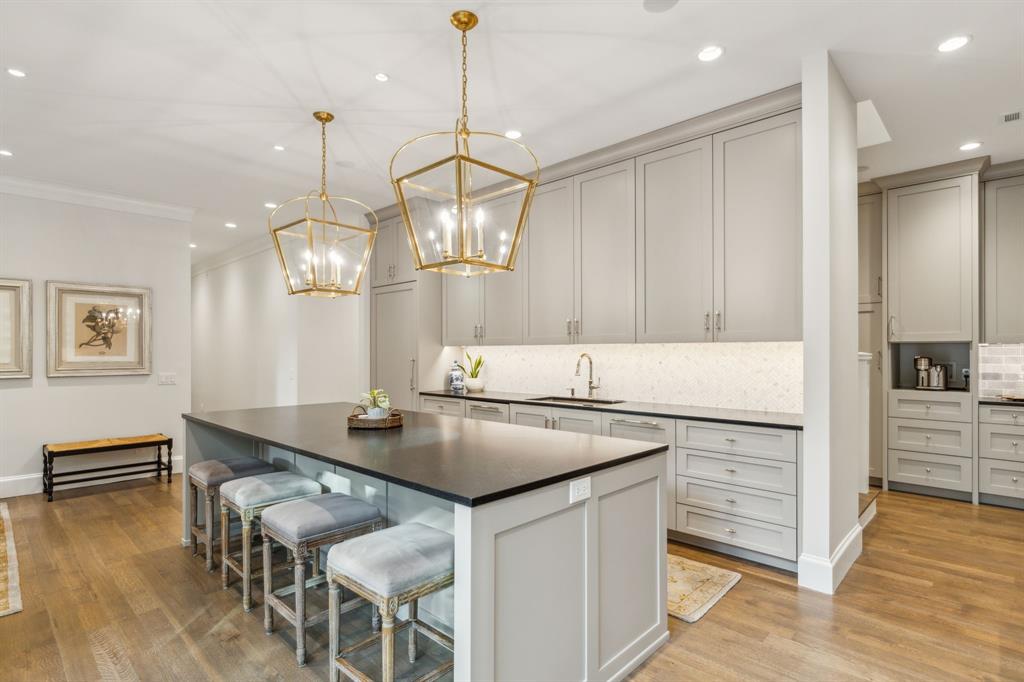 CARUTH HOMEPLACE 7TH SEC REV - Residential