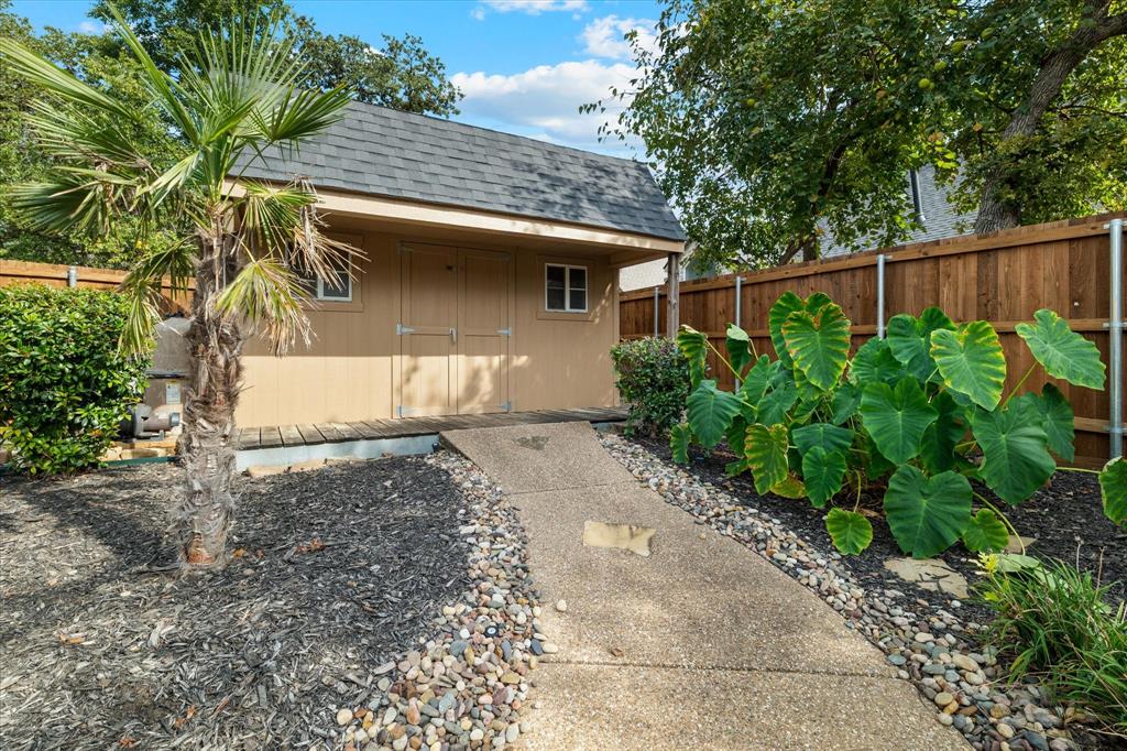 Lonesome Dove Estates - Residential