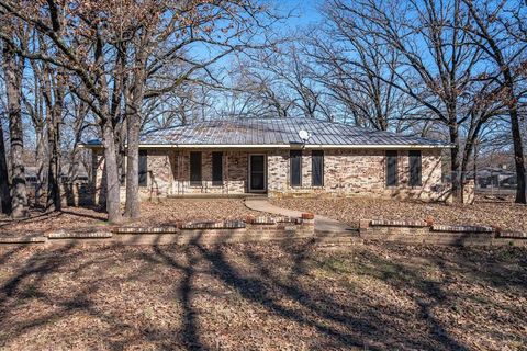 A home in Edgewood