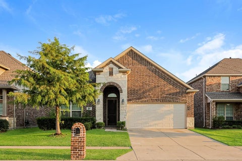 Photo of 15917 Rockingham Street, Frisco, TX 75036 (MLS # 21422886)