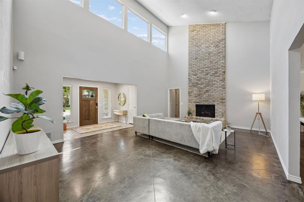 3321 Canoncita Lane