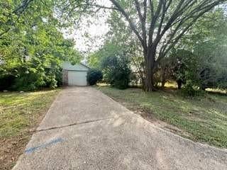 1312 Bluffview Drive