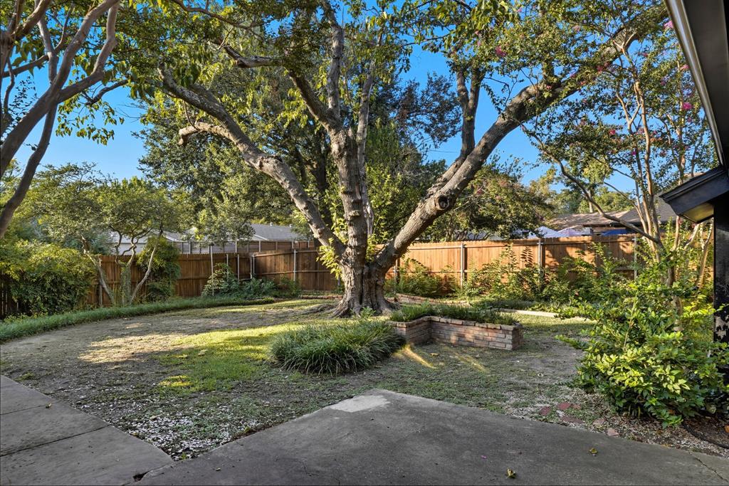 Canyon Creek Country Club 10 - Residential Lease