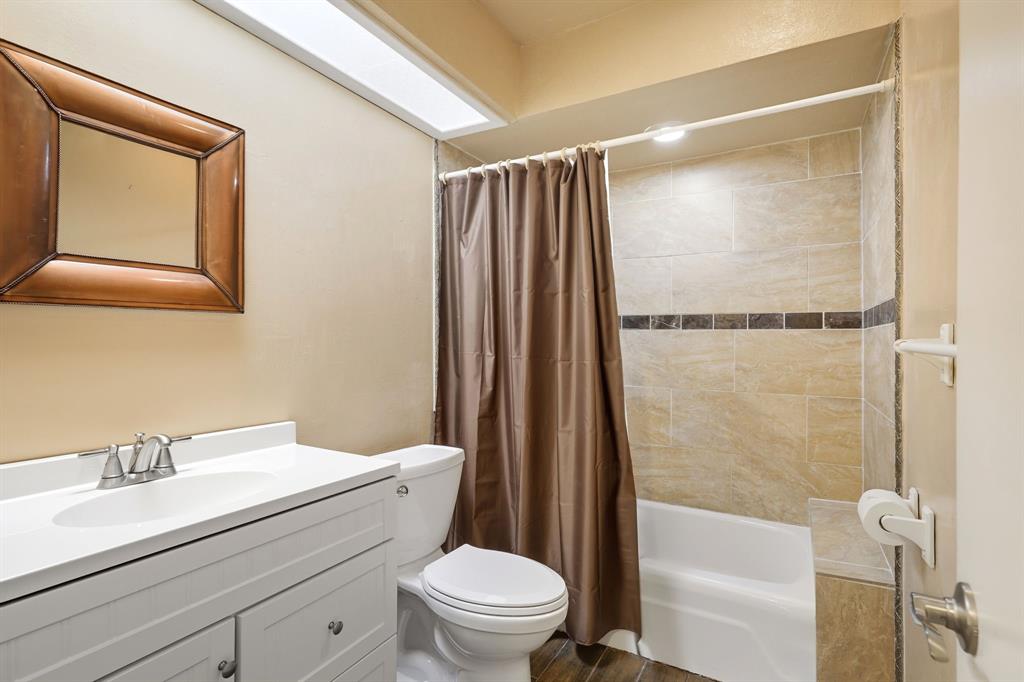 Canyon Creek Country Club 10 - Residential Lease