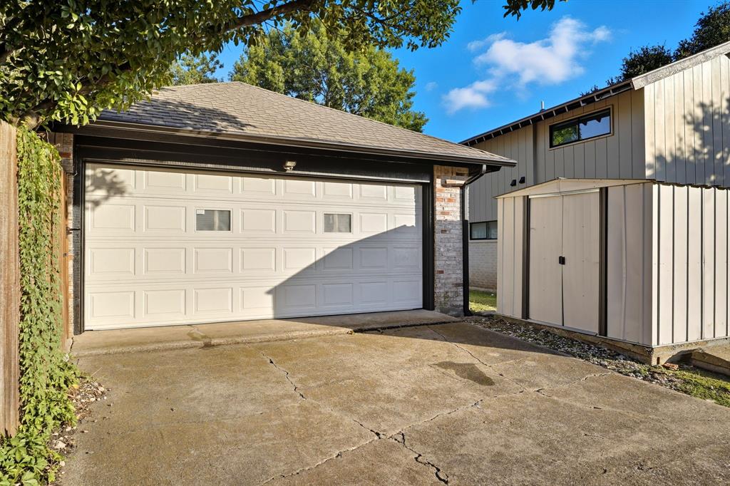 Canyon Creek Country Club 10 - Residential Lease